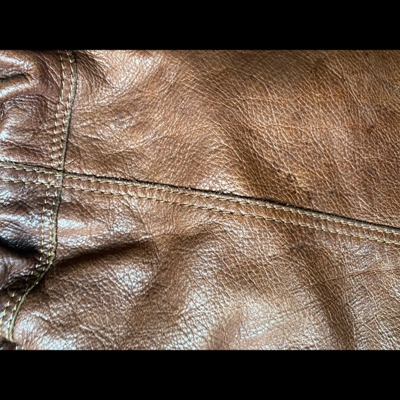 Lucky purse brown leather good condition - Picture 6 of 6